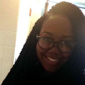 Meet your Posher, Felicia